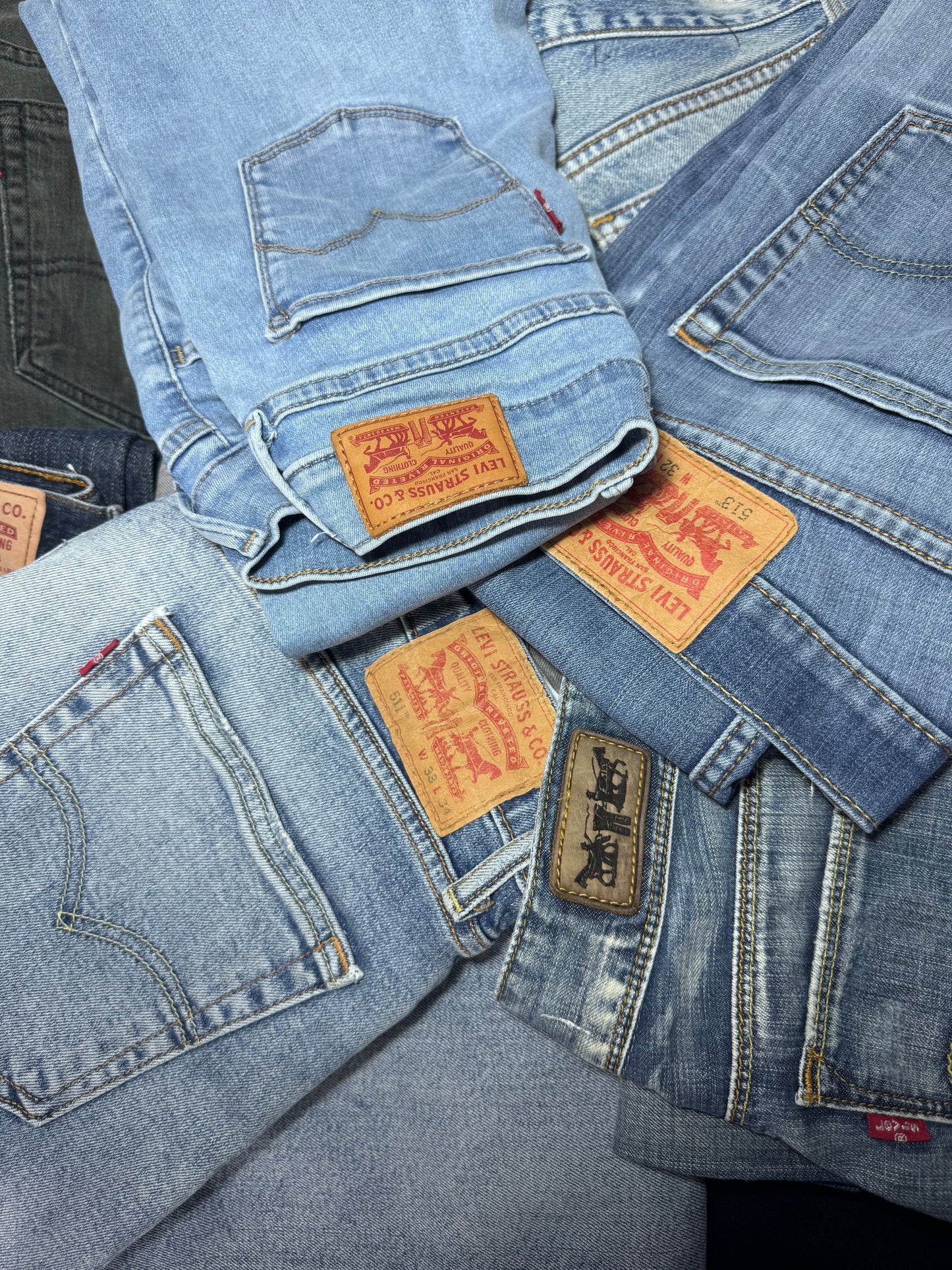 BOX 10 JEANS LEVI’S MIX